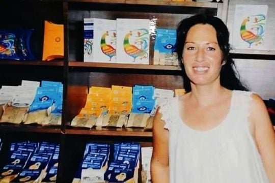 Η οικογένεια και το κοινό αίσθημα ζητούν απονομή δικαιοσύνης για τη δολοφονία της Εφης Τσιχλάκη